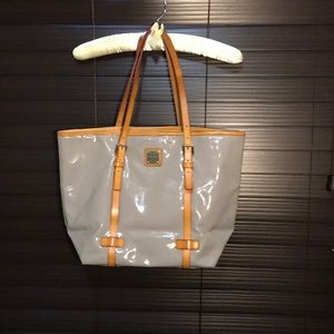 Dooney & Bourke shoulder bag